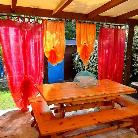 Lillac Bed & Breakfast 3*